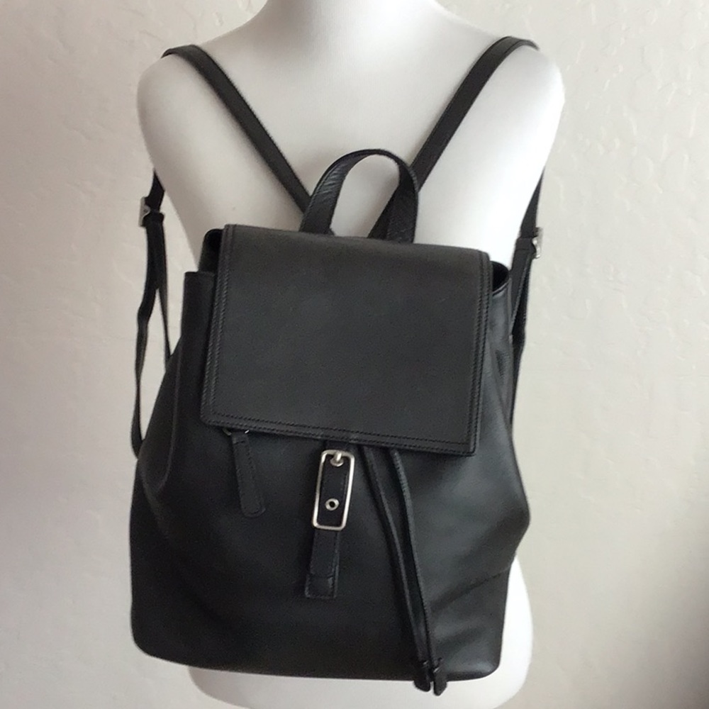 Vintage black leather Coach backpack in pristine condition